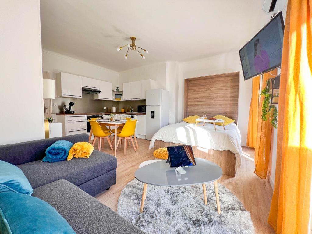 Appartement Vue Mer Parking Prive Place Med Кане Екстериор снимка