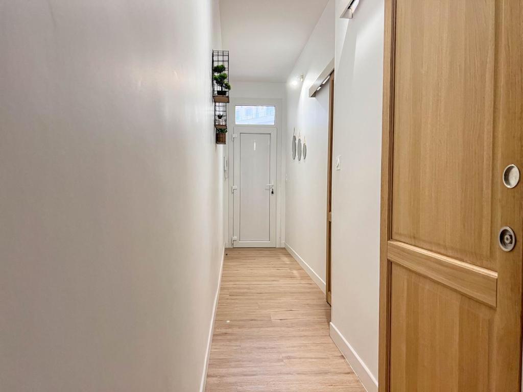 Appartement Vue Mer Parking Prive Place Med Кане Екстериор снимка